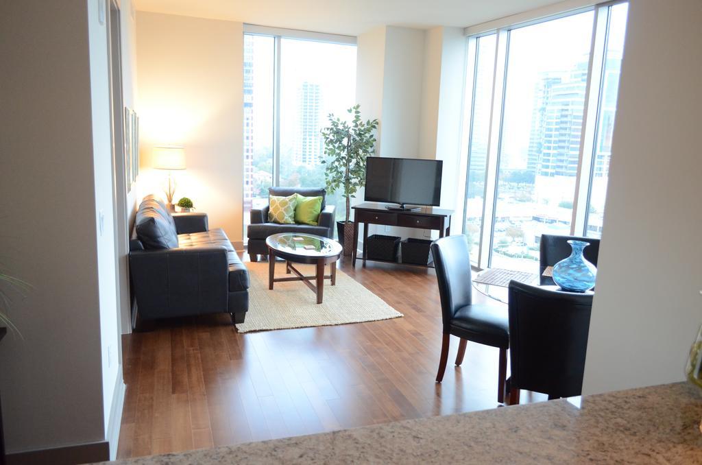 Hanover Post Oak Apartment Houston Bilik gambar